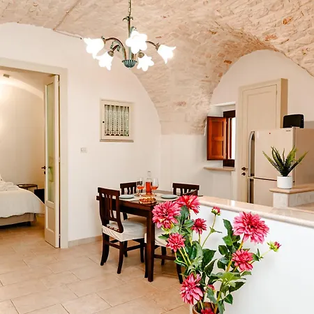 아파트 Piuma Bianca - Dimora Tipica Nel Cuore Del Centro Storico